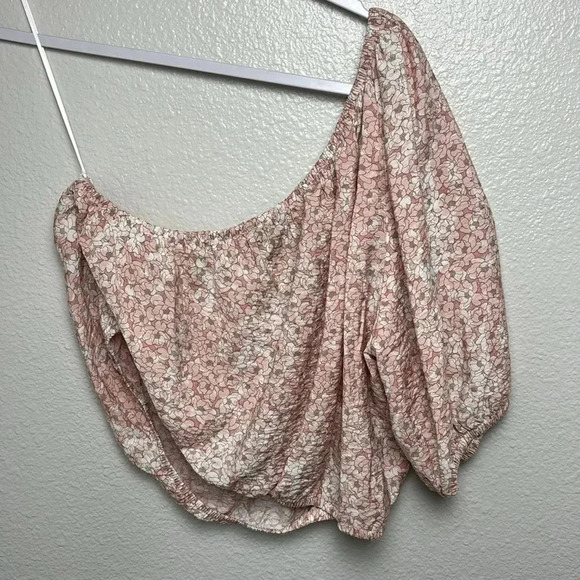 ☀️Banana Republic Off Shoulder Floral Top - Picture 4 of 4